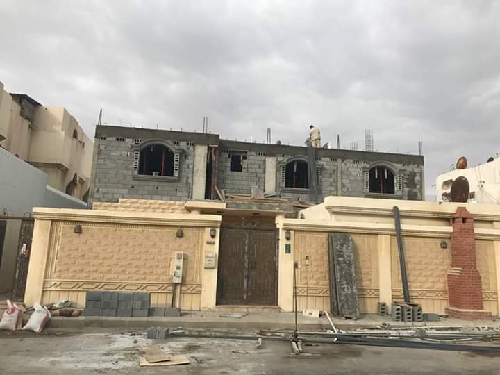 ترميم واجهات مباني في الخبر: حلول مبتكرة لإعادة الجمال والمتانة